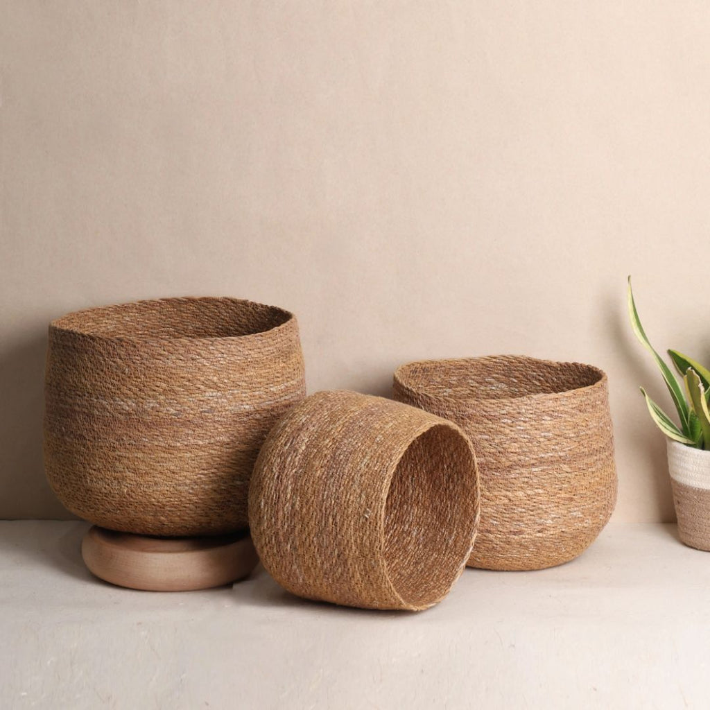 Round base planters (set of 3)