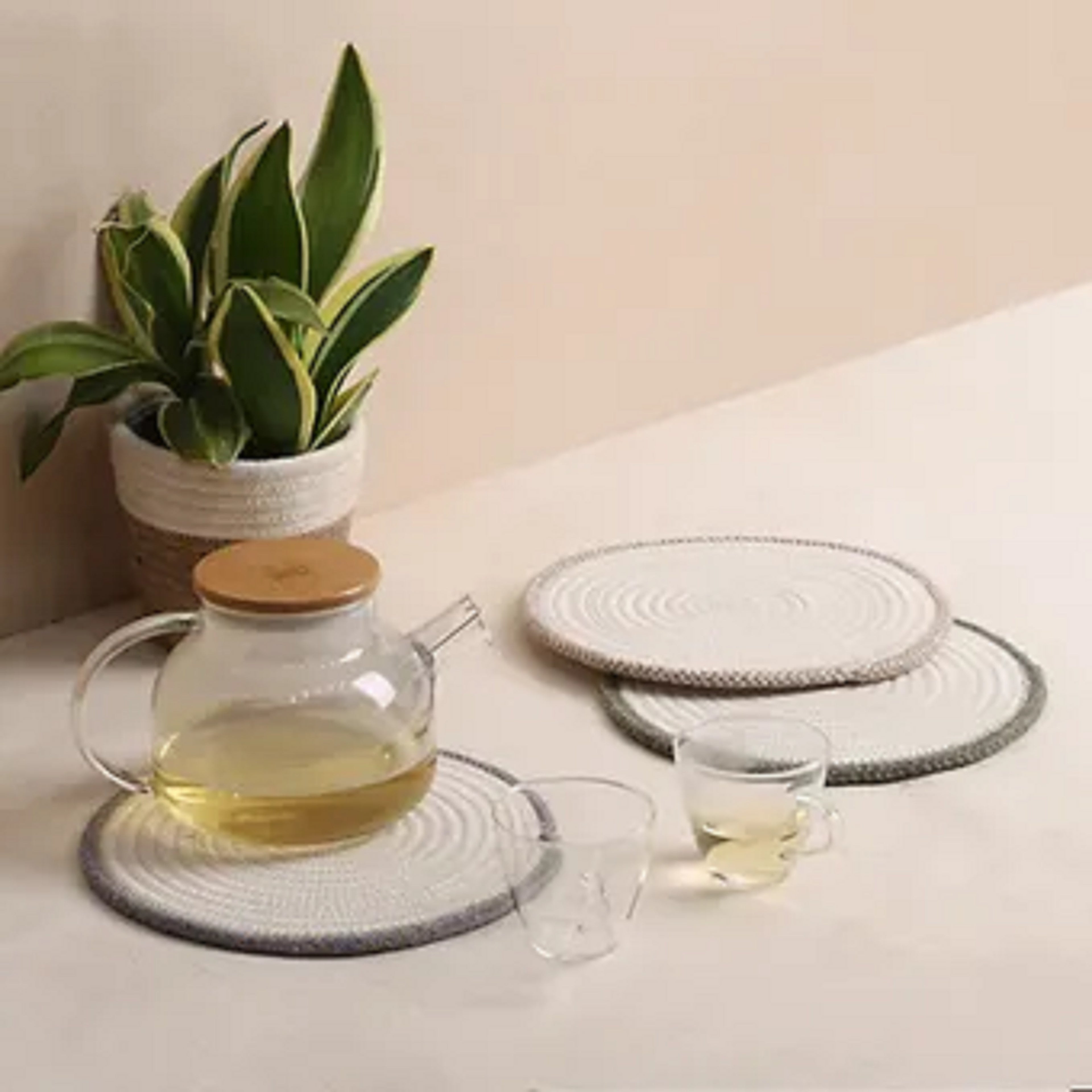 Accent Edge Table Trivets (3pcs)