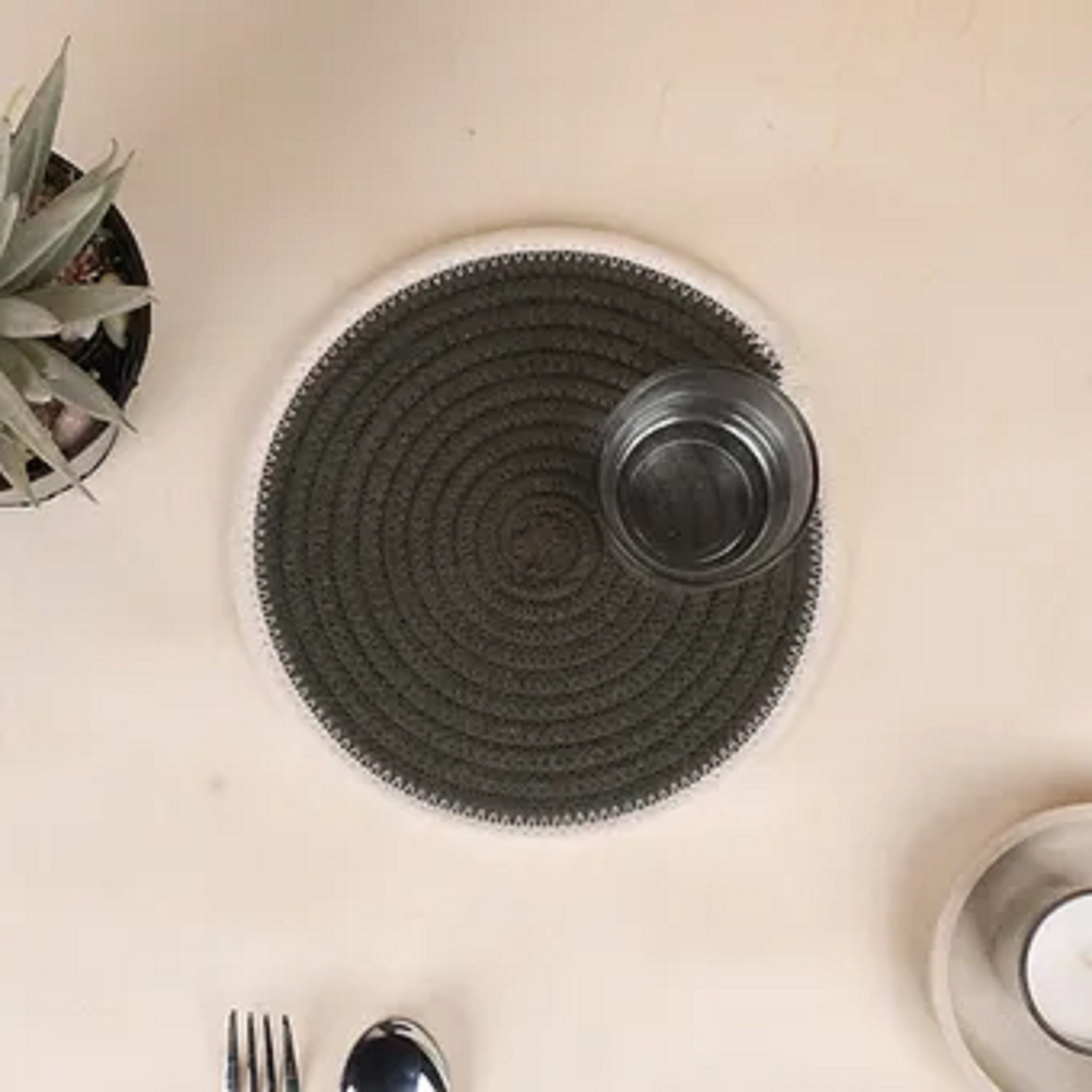 Orbit Edge Table Trivets  (3pcs)