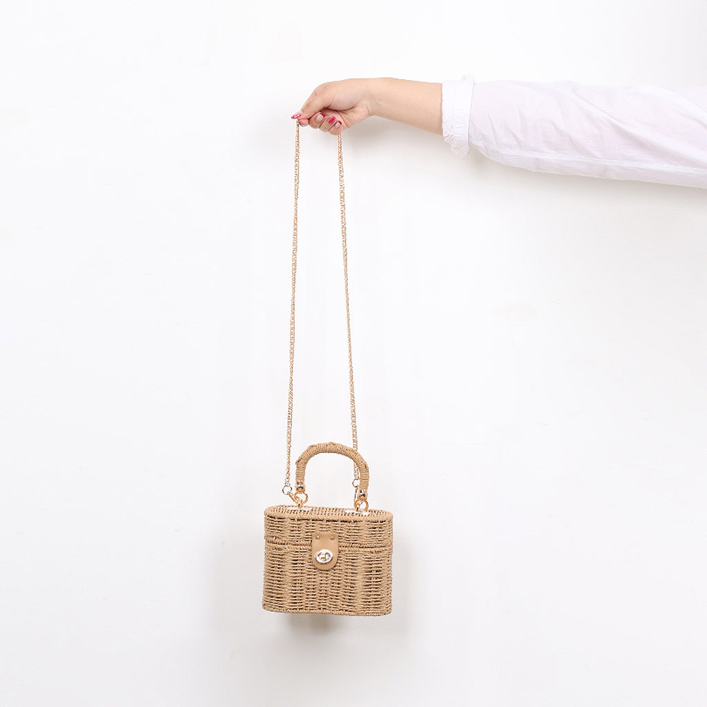 Aura Box Bag